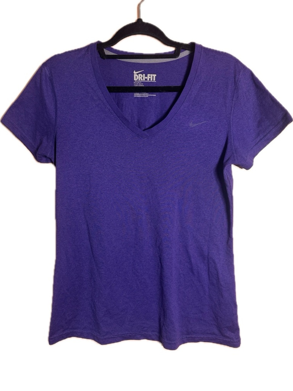 Nike Women’s Purple Dri-FIT V-Neck Short Sleeve Athletic Workout Gym Tee